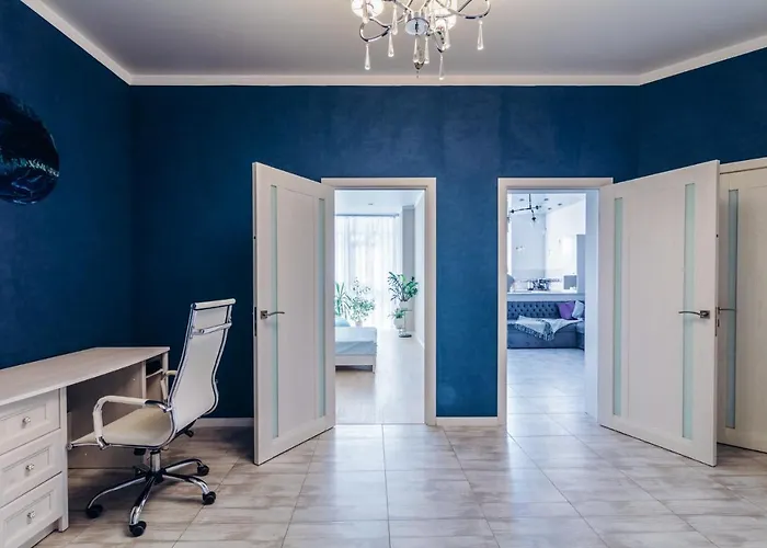 Appartamento сучасна та затишна в серці аркадії Odessa