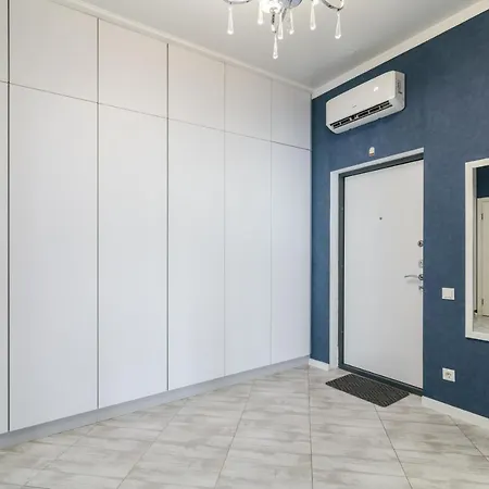 сучасна та затишна в серці аркадії 오데사